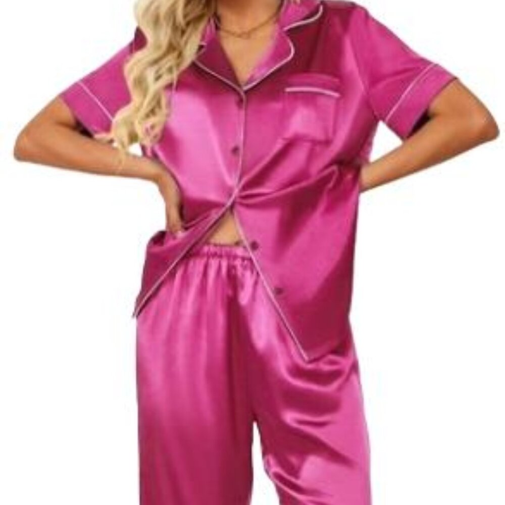 NWOT-Ekouaer Women’s Satin Pajama Short Sleeve and Long Pant Set